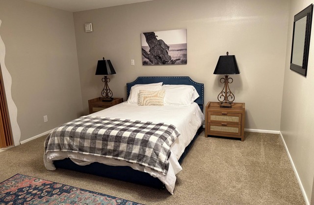 Charming 2-bedroom house with WiFi, AC in enchanting Santa Cruz