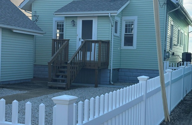 Charming 2-bedroom cottage in Seaside Park