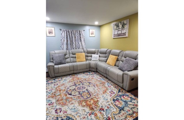 Charming 2 Bedroom Home Away From Home Apartment