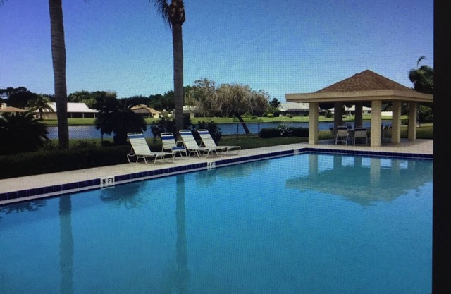 Charming 2-bedroom villa in beautiful Venice with AC, WiFi