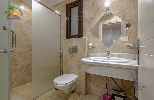 Charming 2-bedroom apartment in gorgeous Red Sea Governorate with AC