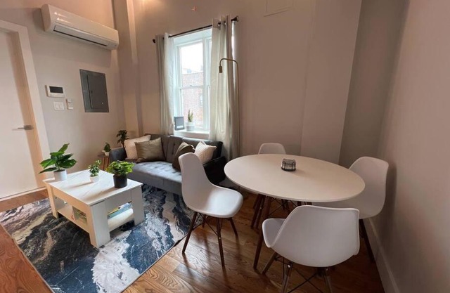 Charming 2B duplex in Prospect Park