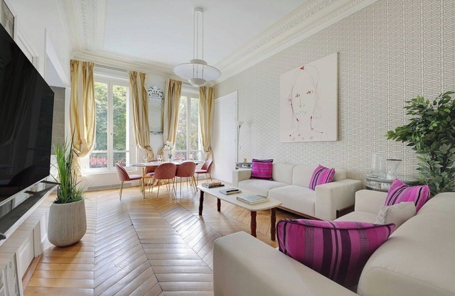 Charming 2BR/4P - Georges V/Champs-Ã‰lysÃ©es