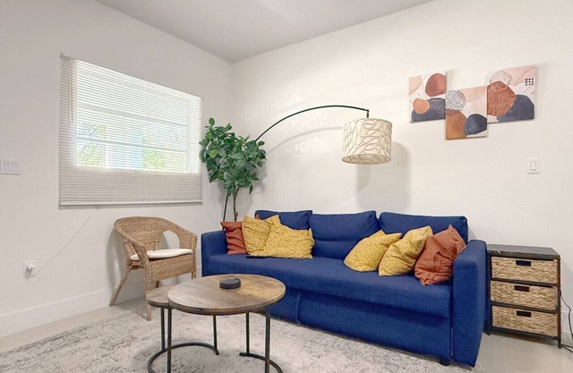 Charming 2BR w/Housemate