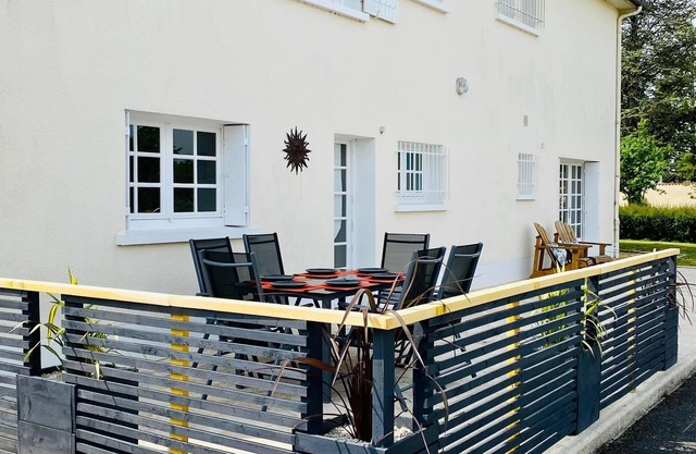 Charming 3-bedroom house with WiFi in Couture-D’argenson