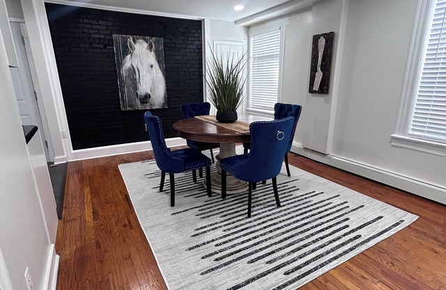 Charming 3-bedroom 1.5 bth apartment steps from train to NYC in lovely Montclair