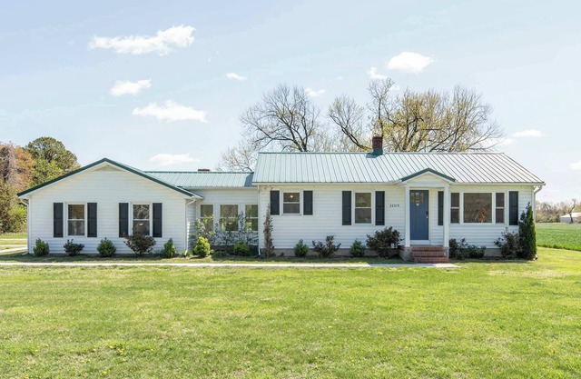 Charming 3 Bedroom Cottage – 6 Miles to St. Michaels