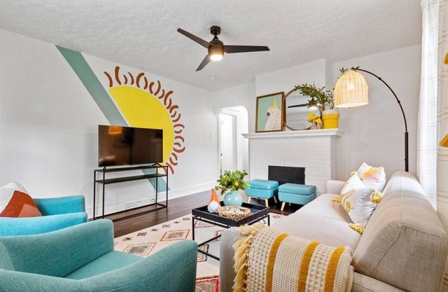 Charming 3-bedroom house with WiFi and AC in welcoming Richmond
