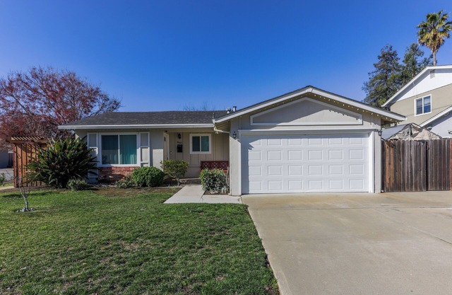 Charming 3-bedroom house in delightful Fremont with AC