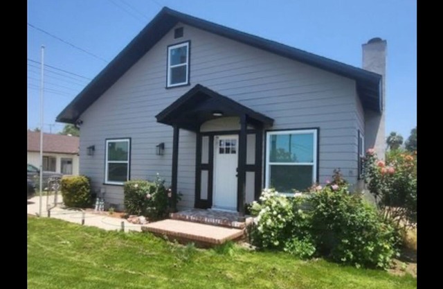 Charming 3-bedroom house with AC, WiFi in beautiful San Fernando