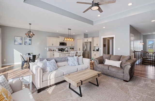 Charming 4-bedroom house in Alburnett with AC, WiFi