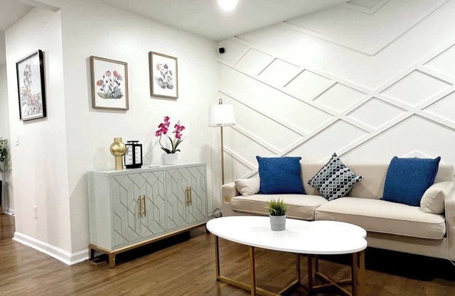 Charming 4-bedroom house Old Town Lilburn