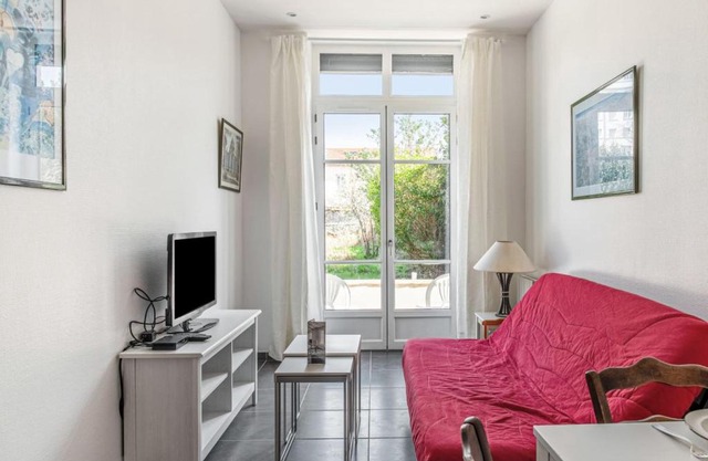 Charming and calm flat with terrace in Grange Blanche in Lyon- Welkeys