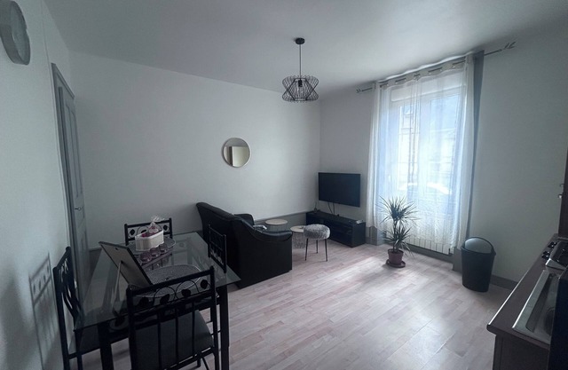 Charming apartment with terrace - heart of Jura