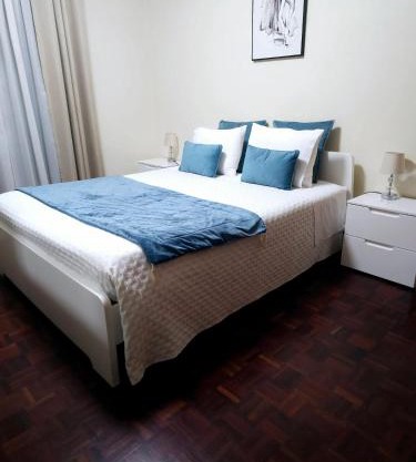 Charming Apartment in Funchal with Balcony and View