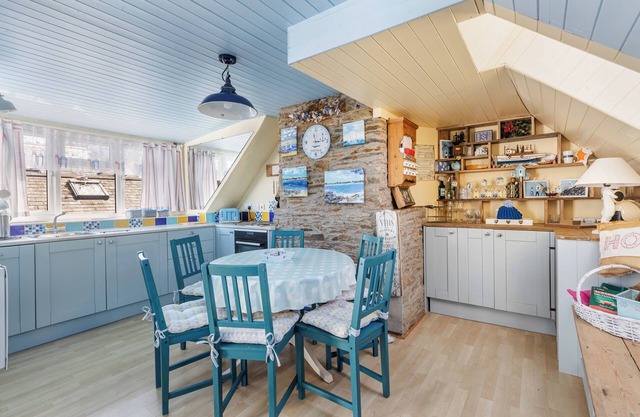Charming apartment in the very centre of Salcombe