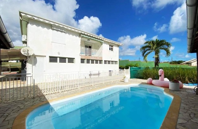 Charming apartment with swimming pool