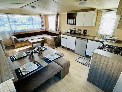 Charming Chamber with spacious relaxing area