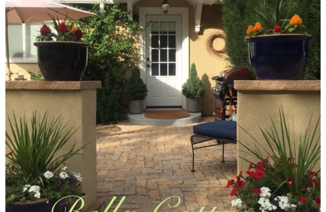 Charming Cheyenne Cañon Cottage, Steps To The Broadmoor & Seven Falls!