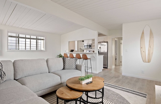 Charming Coastal Cottage - Off Street, Back Upstairs Unit!