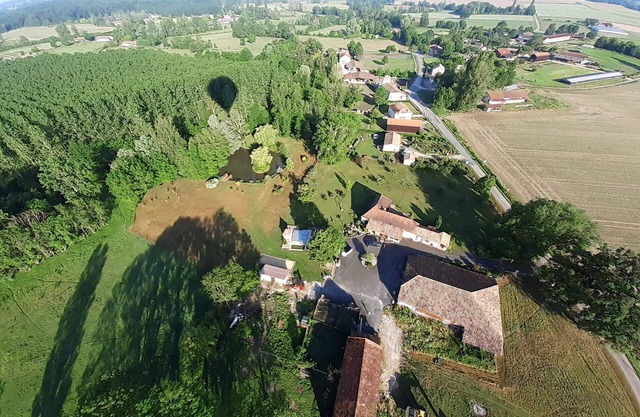 Charming cottage in beautiful Perigord, in the countryside, near Dordogne