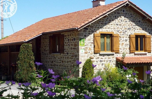 Charming Cottage with Spa, Fireplace, and Country Games in Scenic Sauvain, France