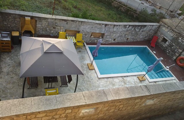 Charming country Villa Kontrada with private pool !