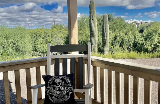 Charming Desert Ranch House with Local Western Flair