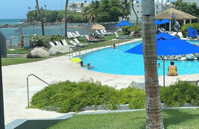 Charming Embassy-Aquarius Hotel in welcoming Doradonnewly decoratednBeach & Pool