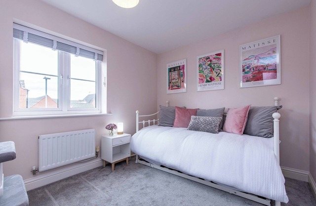 Charming Family Retreat - 3 Bed Home in Bingham