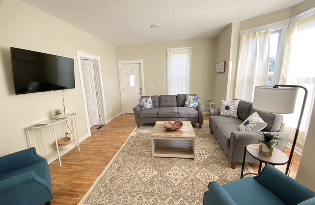 Charming Family Retreat - 15 min to Nauvoo & Carthage