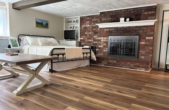 Charming Groton farm townhouse minutes from all attractions with scenic views.