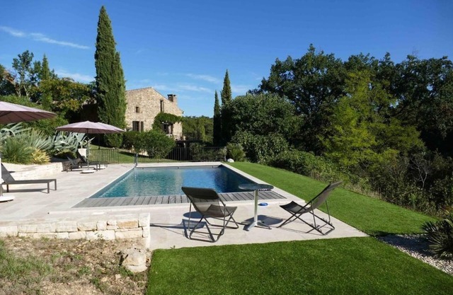 Charming holiday home with pool - Provence