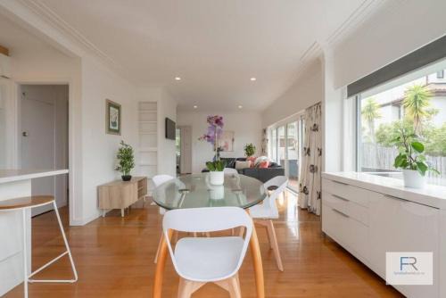 Charming Home Forrest Hill