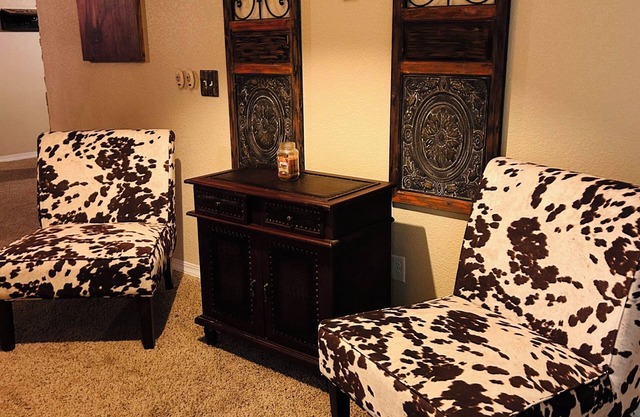 Charming home with full basement rental. Shared common space with host.