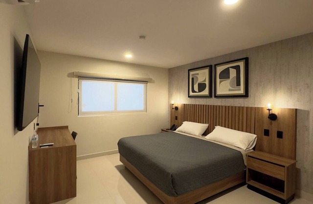 Charming hotel in Culiacán Rosales with WiFi, fitness room, AC. 104.