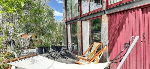 Charming House in Covelas with Shared Pool