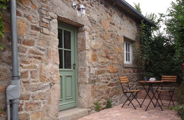 charming house with sea view and marina nearby