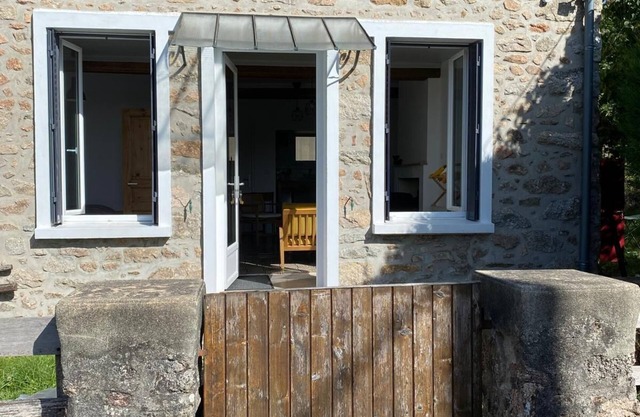 Charming little house "Le Boulard" in Ouroux en Morvan