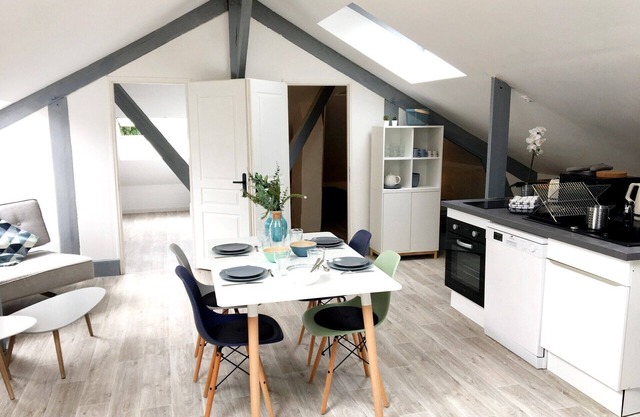 Charming loft apartment, renovated Modifier