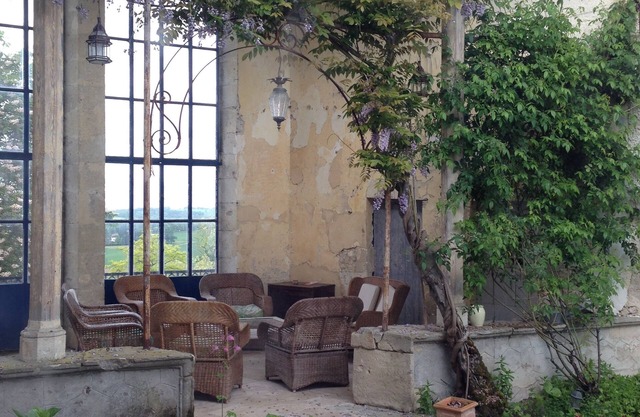Charming place in a 13th century country house