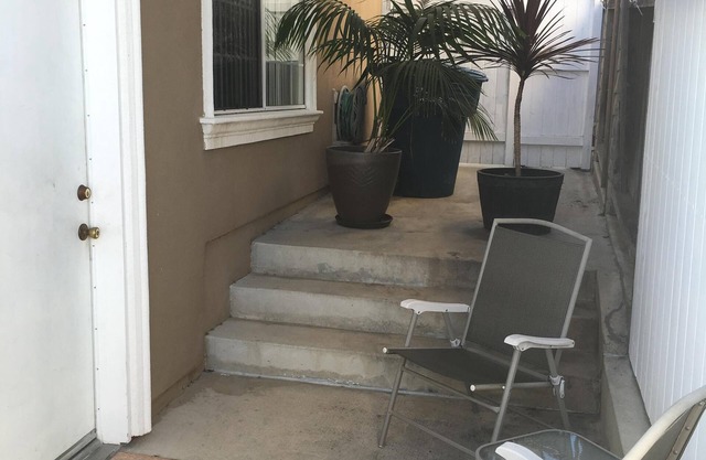 Charming, Quiet Loft Close To Beach