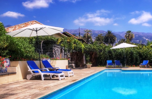 Charming stone cottage in Funchal | Loja Lenha