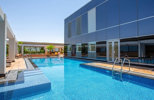 Charming Studio at Sky Gardens DIFC by Deluxe Holiday Homes