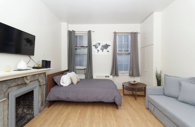 Charming studio with Queen Bed and Sofa bed in welcoming New York