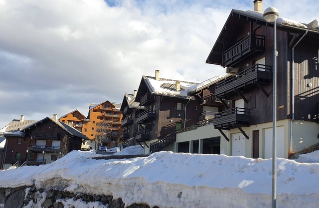 Charming T2 chalet in Puy Saint Vincent 1700 for 4 people