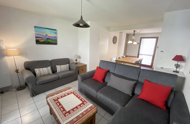 Charming T3 Duplex, comfortable, superb view, 200m from SKYVALL