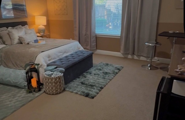 Charming -Tranquility Guest-Rm Suite in Auburn with Breakfast, Snacks, AC & WiFi