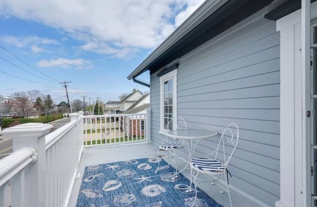 Charming victorian beach house in the heart of MB