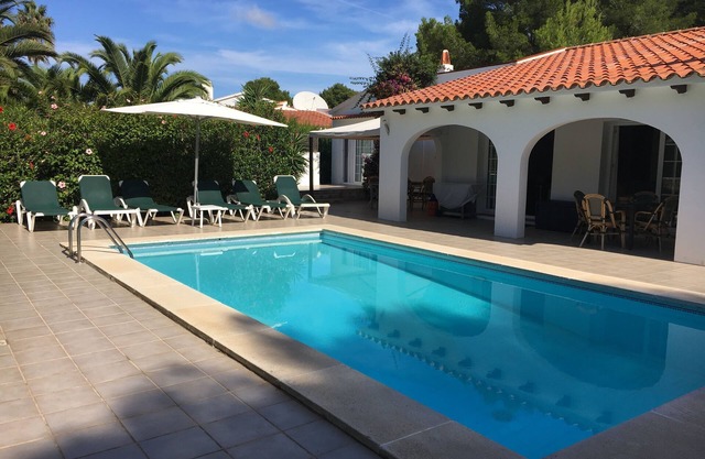 CHARMING VILLA, GOLF AND BEACH ON THE NORTH COAST OF MINORCA.